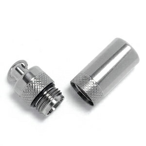 leger レジエ グリップ加工 円柱型 筒型 チタン製 ピルケース スリムタイプ Titan 金属アレルギー ニトロケース ペンダントトップ型 チタン 防水 ニトロ ニトログリセリン トップ ブランド プレゼント 人気 おしゃれ