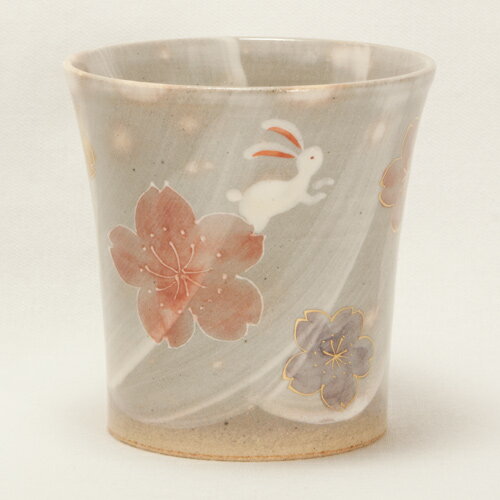 桜うさぎ湯呑み茶碗