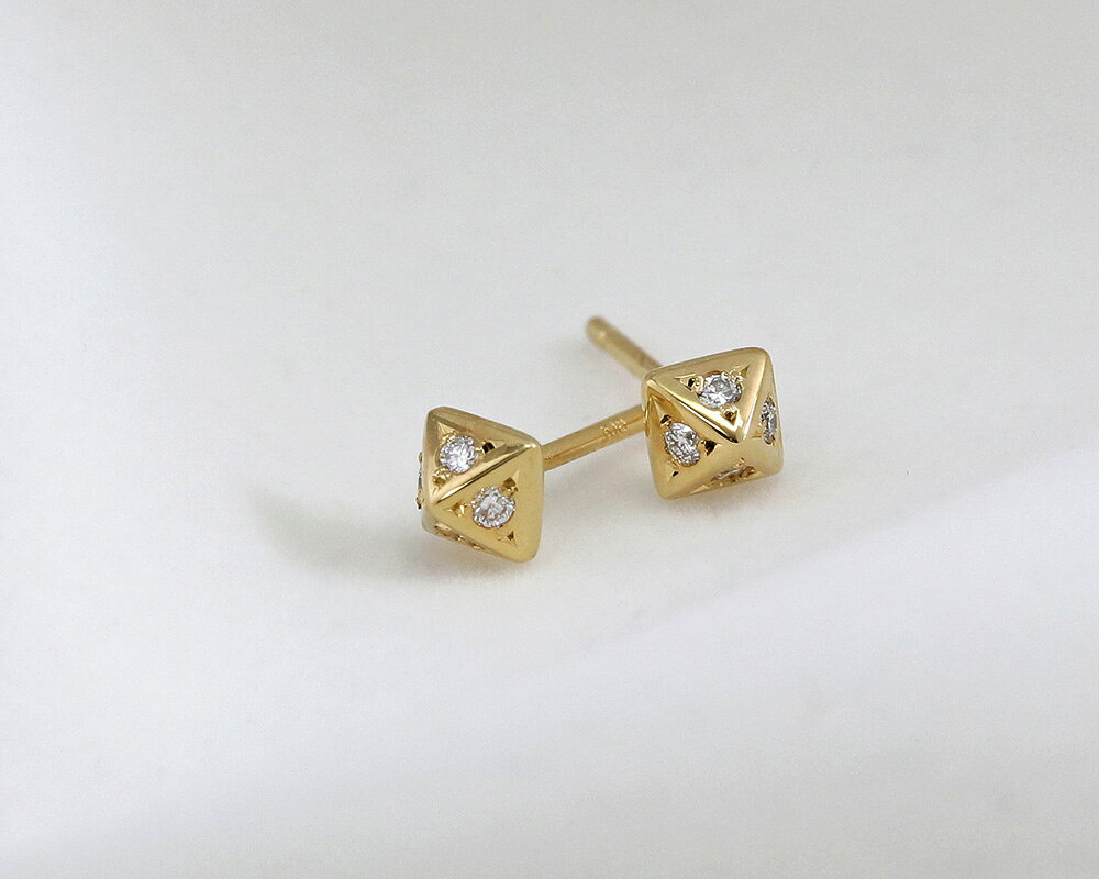 【銀座に実店舗あり】K18 天然 ダイヤモンド 0.04ct スクエア ピアス 片耳用【送料...