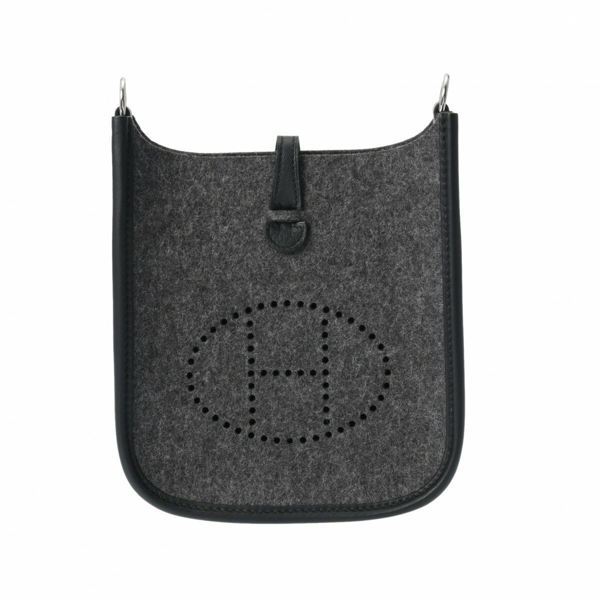 【ポイント2倍★30日限定】【最大25,000円OFFクーポン★30日まで】HERMES エルメス エブリン エヴリン TPM グリモワヤン/ブラック パラジウム金具 - Y刻印(2020年頃) レディース フェルト ヴォースイフト ショルダーバッグ 新同 中古 銀蔵のサムネイル