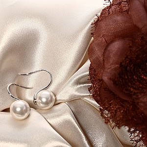 パールフープフピアス|プレゼント|ギフト| pierce|真珠|アクセサリー|