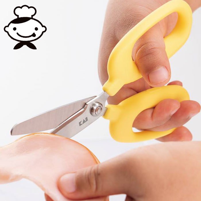 キッチンバサミ 貝印 キッチンばさみ 子ども キッチンはさみ こども リトルシェフクラブ はじめてのキッチンバサミ 食洗機対応 料理用はさみ 子ども用キッチンばさみ 子供用調理器 料理用 調理用 はさみ ハサミ ステンレス刃 カバー付き お手伝い 食育