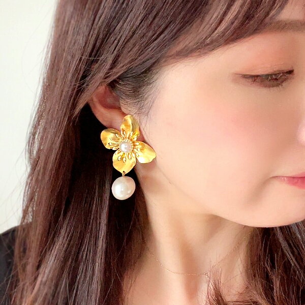 楽天市場】イヤリング 花（モチーフ一粒ジュエリー）（イヤリング 