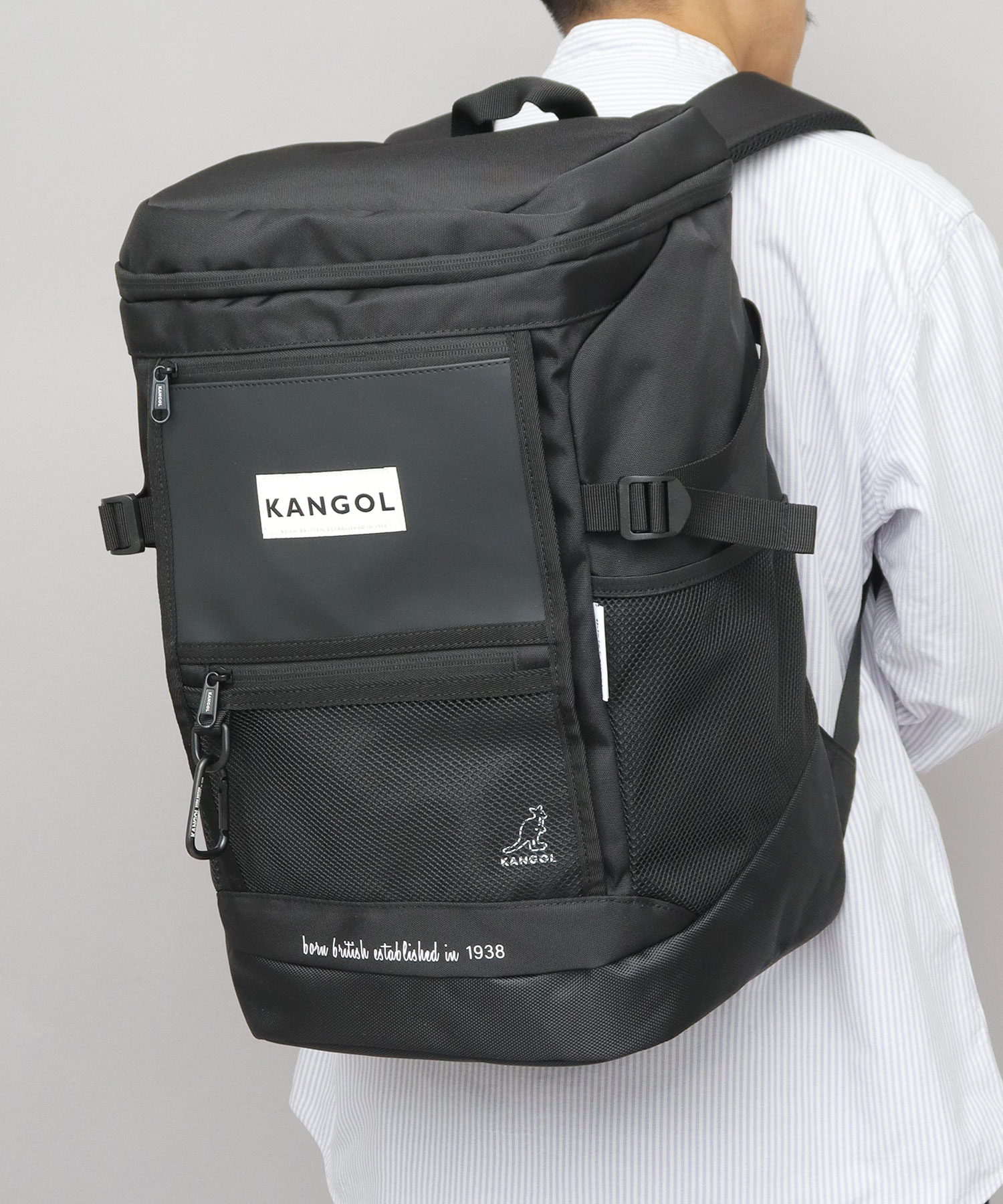 樂天商城 - KANGOL カンゴール リュック バックパック ボックス型 大容量 メンズ レディース ボックスリュック コの字型ファスナー 通勤 通学 学生 旅行 アウトドア スポーツ 合宿 シンプル ロゴ 黒 ブラック カラビナ付き おしゃれ 母の日 父の日
