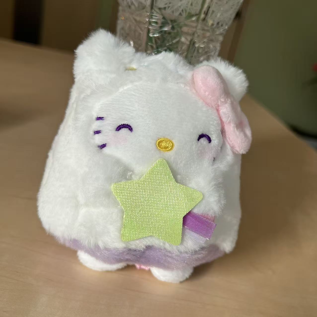 楽天市場】蓄光 ハローキティの通販