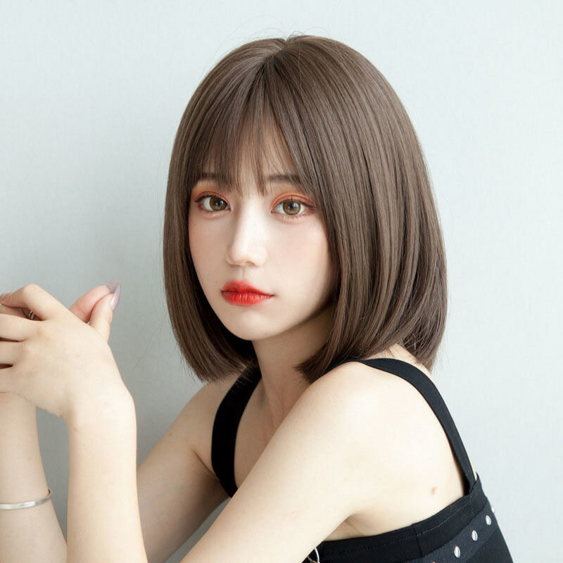 ウィッグ ボブ ショート フルウィッグ かつら レディーズ かわいい ストレート 自然 耐熱 小顔効果 女装 原宿 日常 姫カット ロリータ ぱっつん前髪 女性用 ファッション おしゃれ 可愛い 送料無料 つけ毛 ボブ ショートボブ