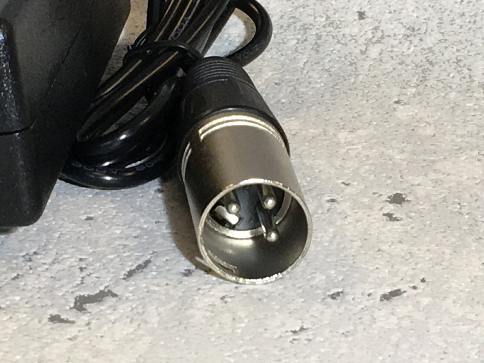 特定小型 フル電動自転車用充電器 36V仕様 電動機付き自転車 アクセル付き 電動自...