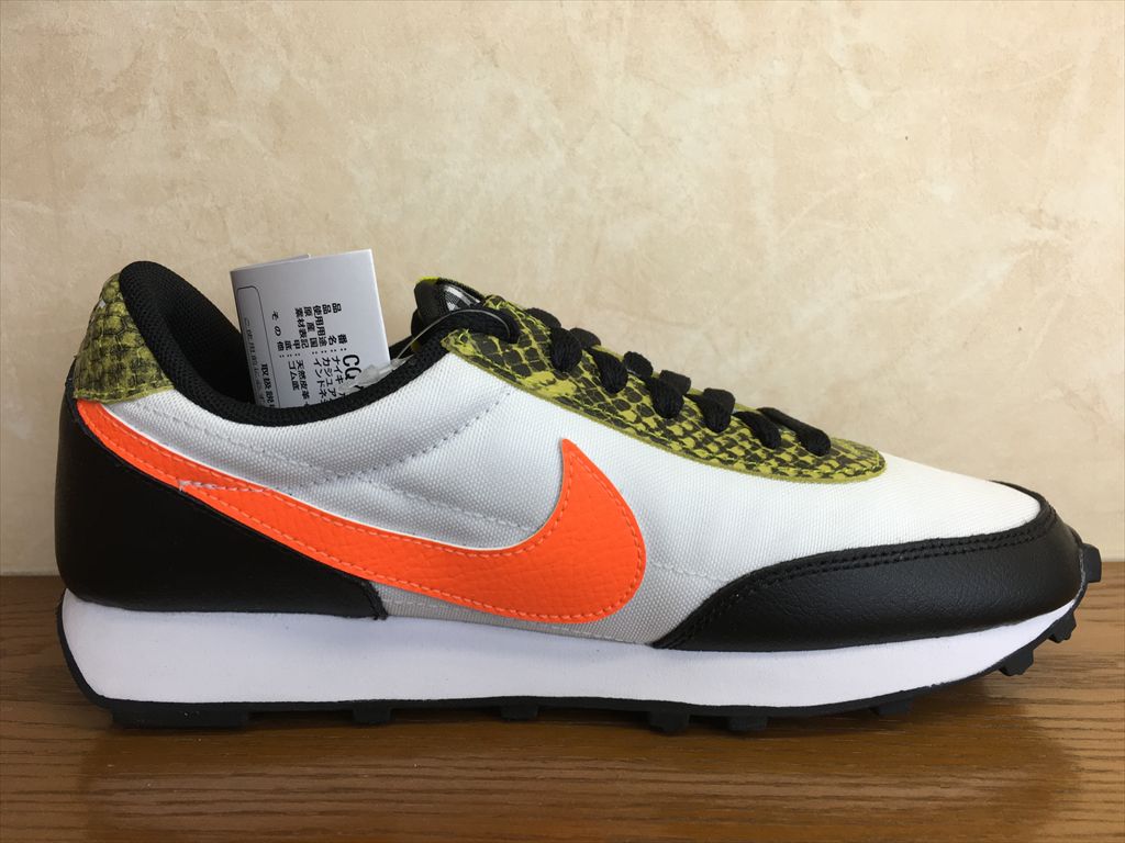 NIKE(ナイキ)CQ7620-001(545)DAYBREAK QS(デイブレイクQS)スニーカー