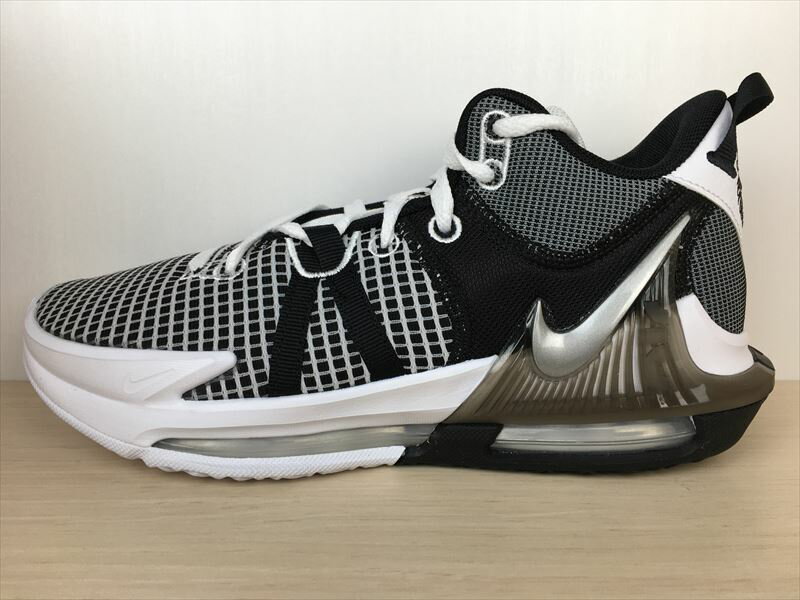 NIKE(ナイキ)DM1122-100(1855)LEBRON WITNESS VII EP(レブロンウィットネス7 EP)スニーカー