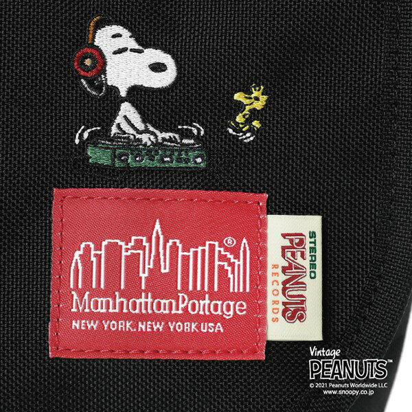 ピーナッツ 2021 カジュアルメッセンジャーバッグ ショルダーバッグ [Manhattan Portage/マンハッタン ポーテージ] peanut Snoopy スヌーピー 男女 バッグ 送料無料