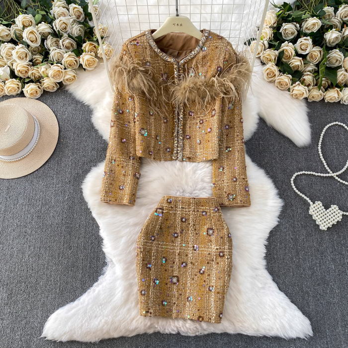 スカートセットアップ ノーカラー ツイード ビジュー スパンコール フェザー 羽根 長袖 ジャケット タイト ミニ スカート スーツ キャメル セットアップ お嬢様 上品 着痩せ 小顔 おしゃれ カジュアル 結婚式 レディース フォーマル 体型カバー きれいめ 大人 お呼ばれ