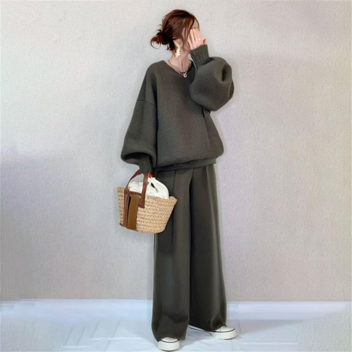 上下セット 2点セット レディース セットアップ パーカー+ワイドパンツ パンツスーツ ジャージ 春服 秋服 グルーネック ニット袖 パフスリーブ おしゃれ ファッション カジュアル ゆったり 可愛い 大人 部屋着 春秋