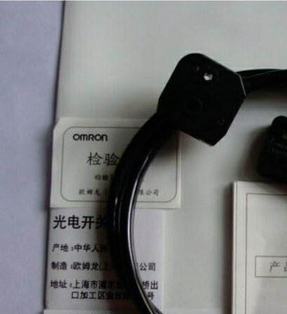 商品詳細 商品説明 新品未使用 保証期間：6ヶ月（商品をお受け取ってから） 初期不良につきまして、交換又は返金が可能です。 *その際、送料はこちらから負担致します。 発送詳細 商品の発送は入金後の5-7日間くらいです。 運送会社：佐川急便/ゆうパック 連絡方法 販売中のカテゴリーにご希望の型式がない場合は、メールでご希望の型式をご連絡いただければ幸いです。 メールアドレス：support@globalhalal.jp 注意 極一部製品は数年前から生産終了の長期保管品ですが、保証期間は同様に6ヶ月で、動作確認は済んでおります。 *販売中の商品は複数在庫がございますので、同じ画像を使い回しております。予めご了承ください。お世話になります。 当店主に三菱電機、安川電機、富士電機、OMORON等のサーボモーター及びほかのモーター等を販売しています。 当店出品中の商品は全部保証6ヶ月のです。ご安心ください。 ご不明な点がありましたら質問欄にてご質問ください。 メールアドレス：support@globalhalal.jp よろしくお願いします。