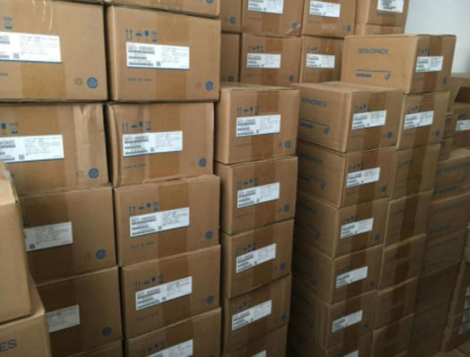 乐天商城 - 新品【東京発★適格請求書★代引可】Yaskawa Servo Motor SGMAH-01A-AD11 【6ヶ月保証】