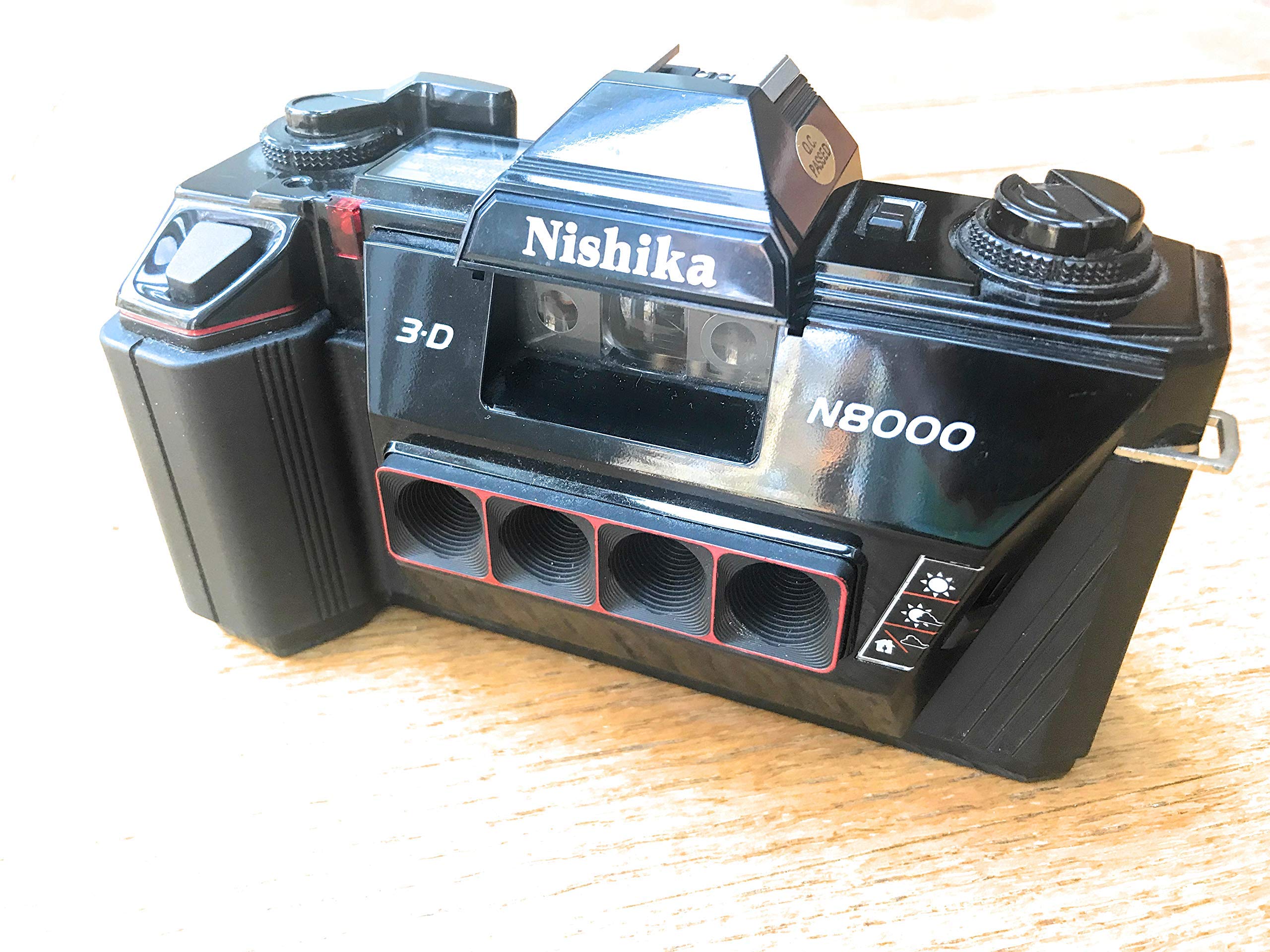 (ニシカ) Nishika N8000 35mm 4眼ステレオ3Dレンチキュラーカメラ