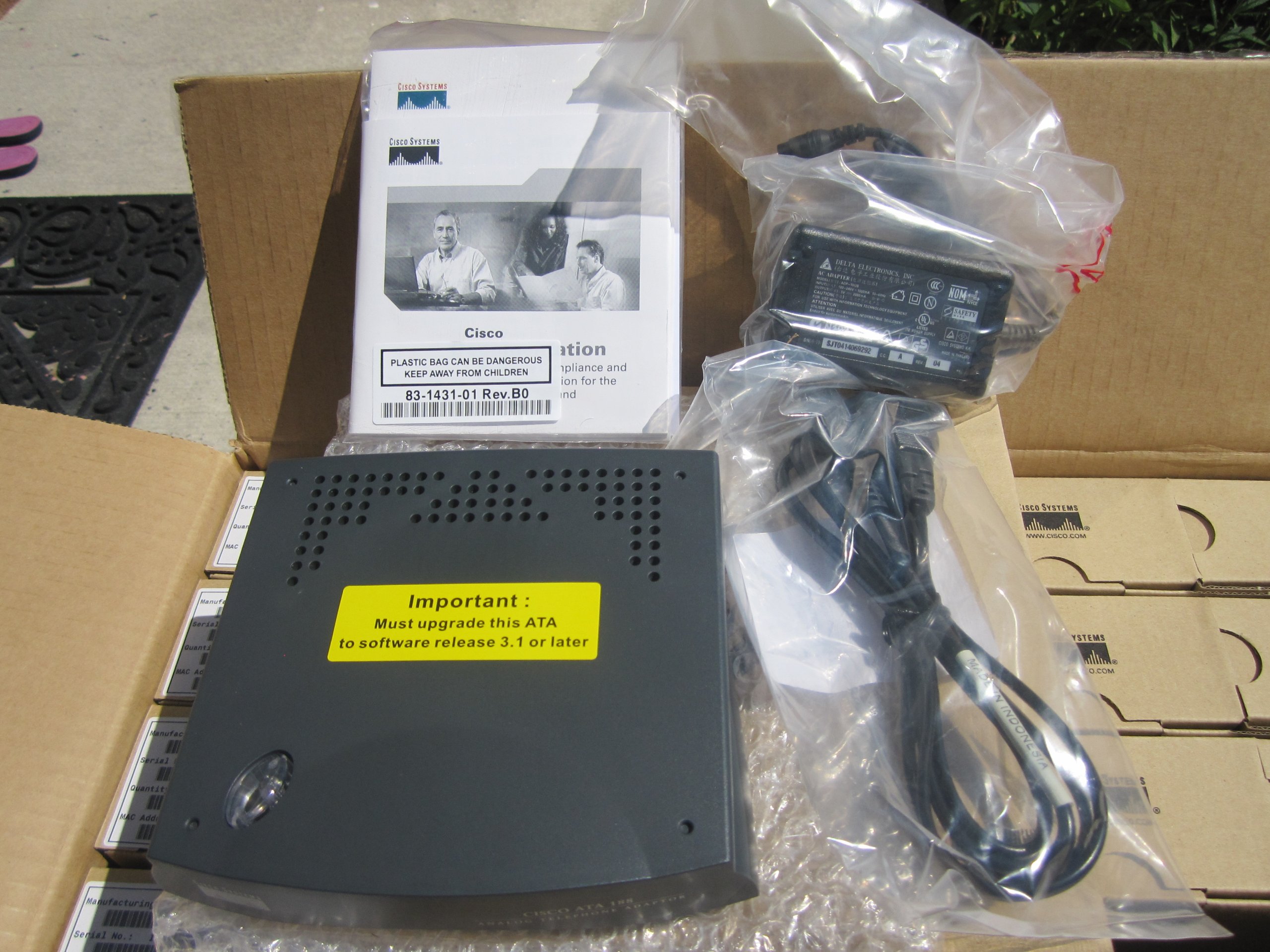 Cisco ATA188 Analog Terminal Adaptor Unlocked w/ 2 phone ports & 2 network ports = ATA 186