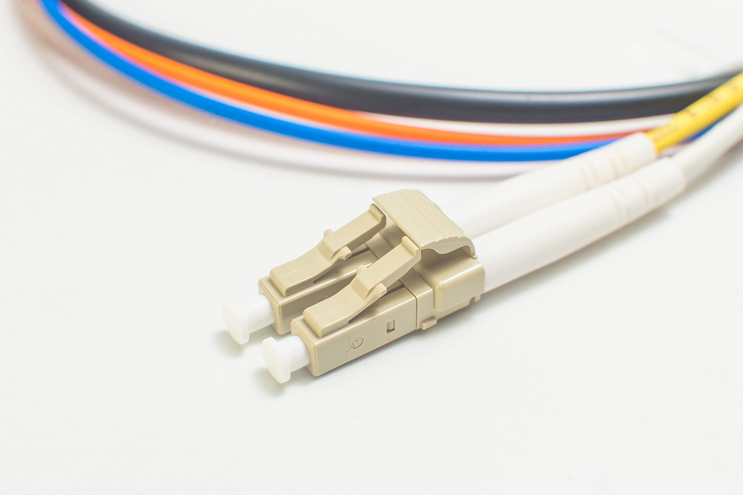 OM4 LC LCイン/アウトドア デュプレックス ファイバ パッチ ケーブル 100G マルチモード 50/125 250 Meter (820.21ft) ターコイズ