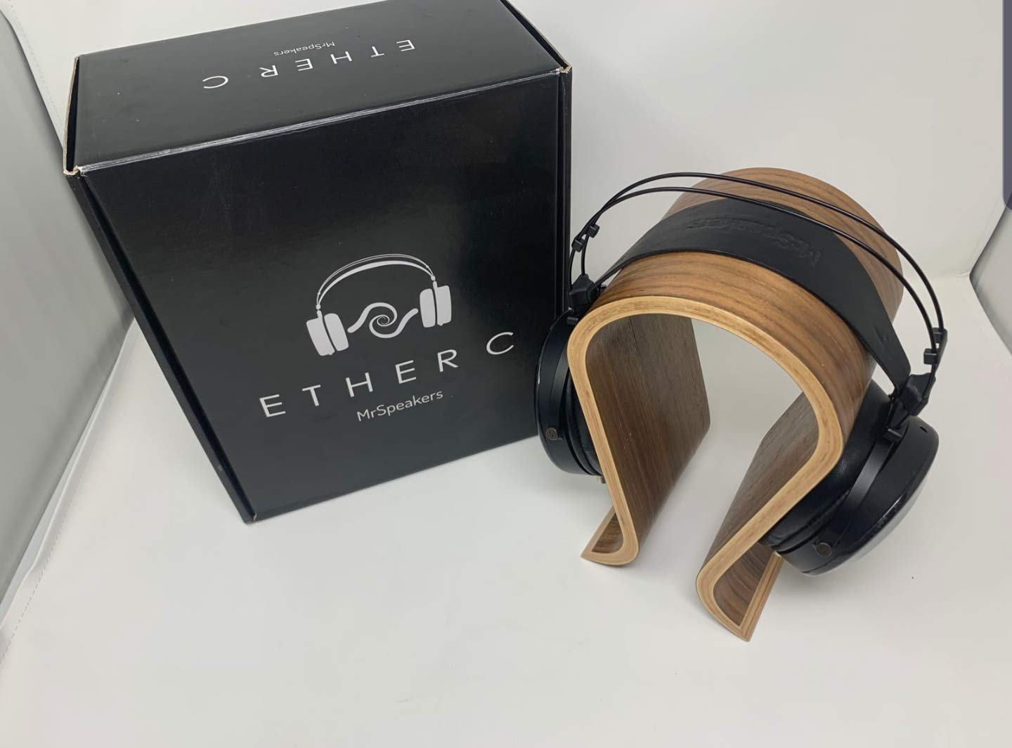 MrSpeakers Ether C Flow クローズドバックヘッドホン 2メートルの取り外し可能な1/4インチケーブル付き (ブラック)