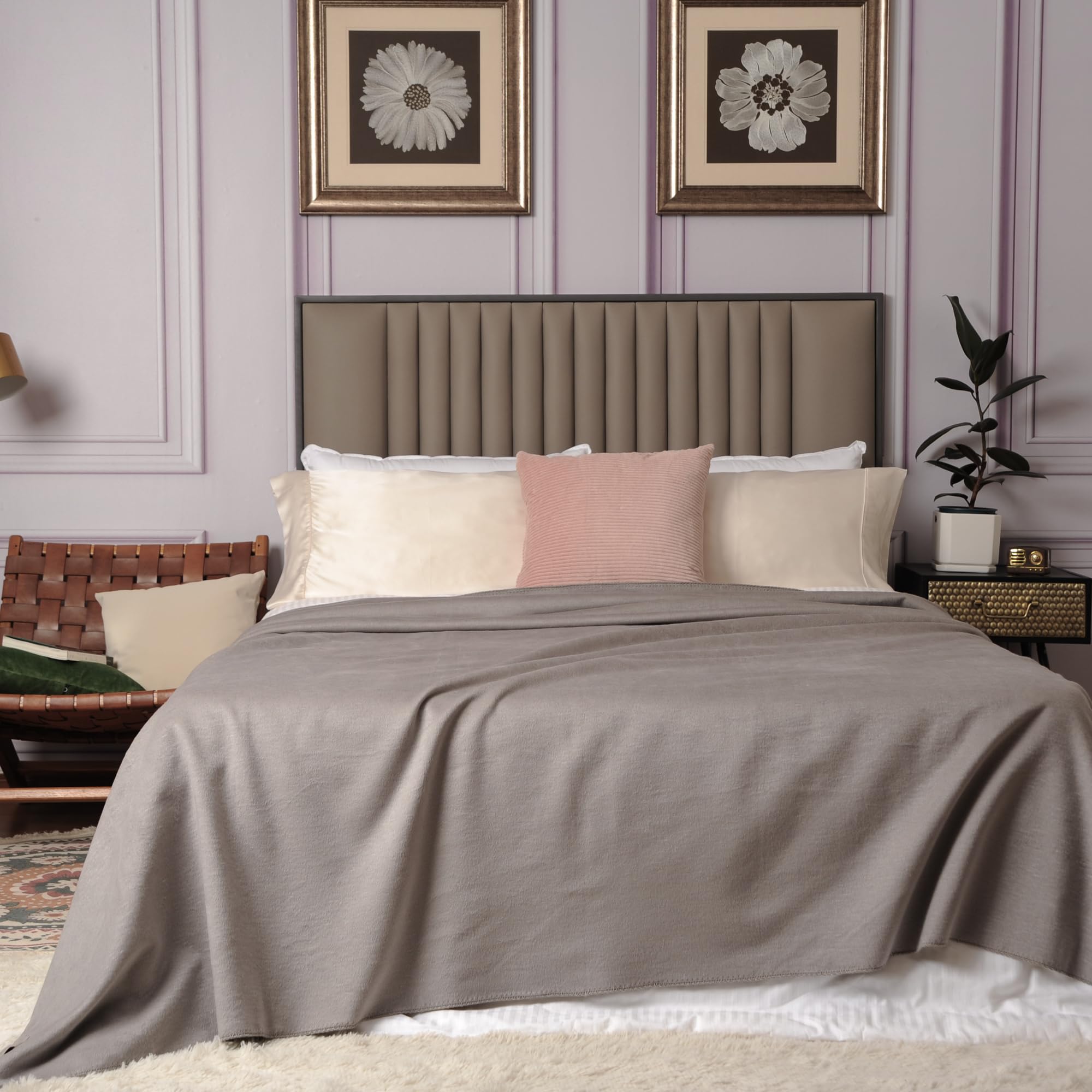 CUDDLE DREAMS Silk Blanket for All Seasons Premium Mulberry Silk Naturally Soft Breathable (Silver Gray Full/Queen 90 × 90) 141［並行輸入］