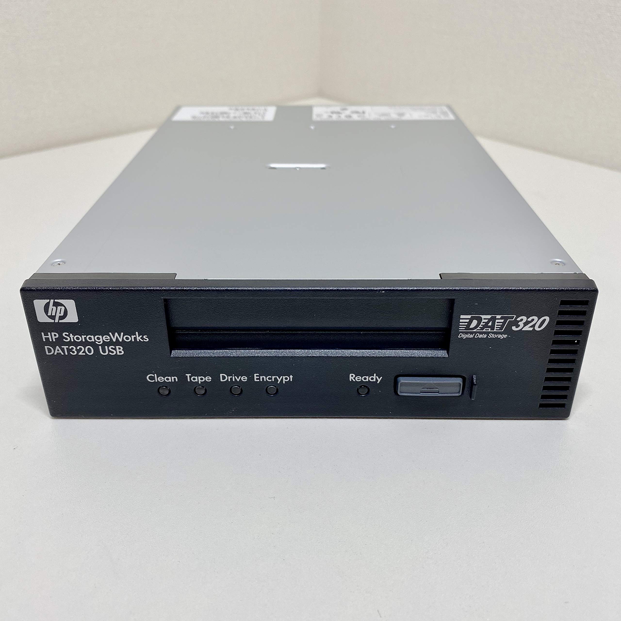HP(旧コンパック) HP StorageWorks DAT320 USB テープドライブ (内蔵型) AJ825A