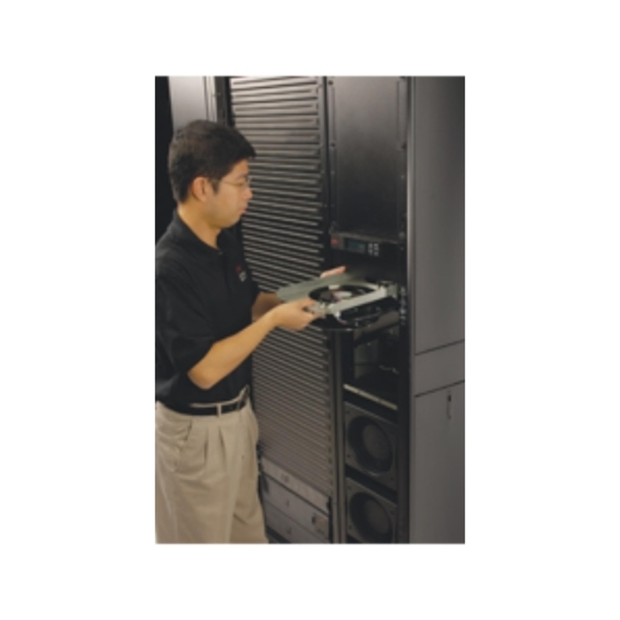 1 Jahr Advantage Plus Service Plan fテシr 1 InfraStruXure InRow RC Chilled Water
