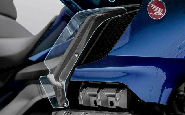 【ホンダ(HONDA)】 ロアディフレクター 08R73-MKC-A01 純正 SC79 Gold Wing（ゴールドウィング）/Tour/Tour-DCT共用 風防