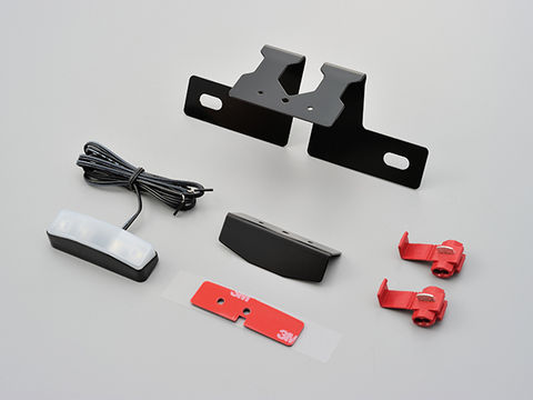 【DAYTONA(デイトナ)】 94554 LEDライセンスランプ スクエアタイプ ナンバー角度上向き40°