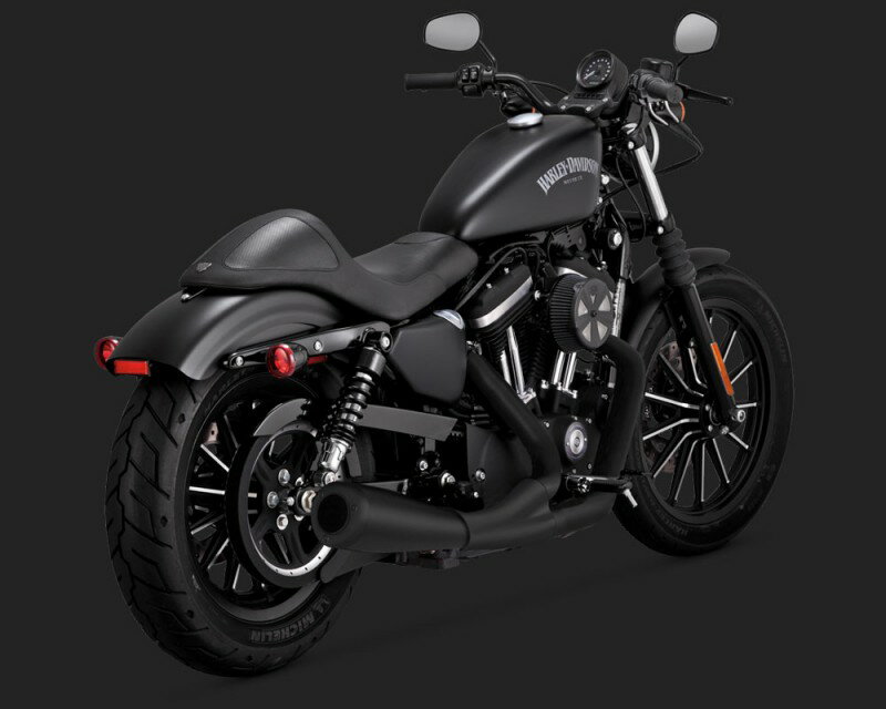 【4548916702794】【送料無料】【Vance&Hines (バンスアンドハインズ)】 8月入荷予定　アップスイープ　ブラック　フルエギゾーストマフラー　 SPORTSTER MID CONT 04-18用 【ハーレーカスタムパーツ】