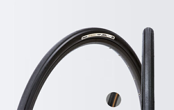 【パナレーサー(Panaracer)】 GravelKing Plus グラベルキング プラス 700×26 黒/茶 28277622耐パンク性能を高めた「GravelKing」最強バージョン過酷なコンディションに耐えられるように「ProTite Shield Plus」を採用して耐パンク性能をさらに高めた「グラベルキング」最強バージョン。ZSGコンパウンドの採用で、耐久性・耐摩耗性も強化されている。また超軽量極細コードのAX-αコードにより軽量化も実現。ビード：フォールディングその他：ミックスパターン品番：F726-GK-P-D表記サイズ：700×26C幅（mm）：26ビード径：622トレッド：黒サイド：茶重量（g）：270推奨内圧（kPa）：MAX 735商品の詳細な情報については、メーカーサイトでご確認ください。商品及び品番は予告なく変更が行われる事がございます。【ご注文の際の注意事項】●適合・取付・ご使用は、お客様にて判断の上お願い致します。●品切・完売の場合がございますので、受注後に発送予定をご連絡させて頂きます。●画像はイメージとなりますので商品とは色・デザインが異なる場合があります。 ●商品ご到着時に必ず製品に不具合が無いか確認を行ってください。 配送時の破損や製品不具合の場合は、必ず商品ご到着より3日以内にご連絡お願い致します。それ以降にご連絡頂いた場合はご対応出来ない場合がございます。●当店では、商品不良・誤商品発送以外の理由での商品の交換または返品はできません。●お客様のご都合によるキャンセル・交換・返品は一切お受けできませんのであらかじめご了承の上ご注文ください。●お電話、メールにてお問い合わせ頂きましても、お客様都合のキャンセル・返品・交換の対応はすべてお断りさせて頂いております。 ●通信販売には法律上、クーリングオフの規定はございません。　ご注文は慎重にお願い致します。※※こちらの商品はお取り寄せ品となります※※メーカーの在庫状況や商品によっては発送までにお時間を頂く場合がございます。メーカーの在庫も完売している場合がございます。その際はキャンセルをさせていただく場合がございます、予めご了承ください。