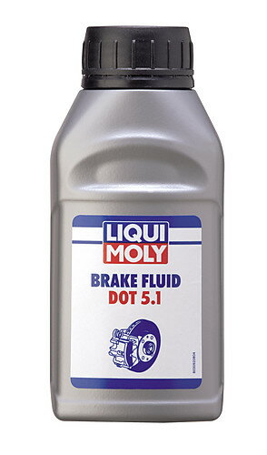 LIQUI MOLY（リキモリ） 【4100420208645】 20864 Brake Fluid ブレーキフルード DOT 5.1 250ml耐熱せいと耐久せいに優れた、エステルベースのフルシンセティックブレーキフルード。高温での熱酸化を抑制する添加剤により、 高い耐久せいを実現。特殊な水分除去添加剤による耐湿せいと耐熱せいにより、気泡の形成を抑え、ドライ・ウェット共に、あらゆる状況下で必要とされる、 繊細なコントロールせいと、安定したブレーキングを発揮させます。また、ブレーキ及びクラッチの油圧システムの金属の腐食を防止し、コンポーネント自体のせい能を長期間維持します。ABS対応。（ドライ沸点)260℃／ウェット沸点180℃）【容量】・250ml商品の詳細な情報については、メーカーサイトでご確認ください。商品及び品番は予告なく変更が行われる事がございます。【ご注文の際の注意事項】●適合・取付・ご使用は、お客様にて判断の上お願い致します。●品切・完売の場合がございますので、受注後に発送予定をご連絡させて頂きます。●画像はイメージとなりますので商品とは色・デザインが異なる場合があります。 ●商品ご到着時に必ず製品に不具合が無いか確認を行ってください。 配送時の破損や製品不具合の場合は、必ず商品ご到着より3日以内にご連絡お願い致します。それ以降にご連絡頂いた場合はご対応出来ない場合がございます。●当店では、商品不良・誤商品発送以外の理由での商品の交換または返品はできません。●お客様のご都合によるキャンセル・交換・返品は一切お受けできませんのであらかじめご了承の上ご注文ください。●お電話、メールにてお問い合わせ頂きましても、お客様都合のキャンセル・返品・交換の対応はすべてお断りさせて頂いております。 ●通信販売には法律上、クーリングオフの規定はございません。　ご注文は慎重にお願い致します。※※こちらの商品はお取り寄せ品となります※※メーカーの在庫状況や商品によっては発送までにお時間を頂く場合がございます。メーカーの在庫も完売している場合がございます。その際はキャンセルをさせていただく場合がございます、予めご了承ください。
