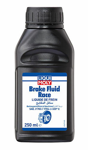 LIQUI MOLY（リキモリ） 【4100420208652】 20865 Brake Fluid ブレーキフルード Race 250mlレース用に開発されたフルシンセティックブレーキフルード。高温での熱酸化を抑制する添加剤により、高い耐久せいを実現。 ドライ・ウェット共に、レーシングシーンに対応できる高い沸点に設定されています。特殊な水分除去添加剤により気泡の形成を抑え、 過酷な状況下で必要とされる、繊細なコントロールせいと安定したブレーキングを発揮させます。また、ブレーキ及びクラッチの油圧システムの金属の腐食を防止し、 コンポーネント自体のせい能を長期間維持します。ABS対応。（ドライ沸点)320℃／ウェット沸点195℃）ABSにも対応。【沸点 )320℃】【容量】・250ml商品の詳細な情報については、メーカーサイトでご確認ください。商品及び品番は予告なく変更が行われる事がございます。【ご注文の際の注意事項】●適合・取付・ご使用は、お客様にて判断の上お願い致します。●品切・完売の場合がございますので、受注後に発送予定をご連絡させて頂きます。●画像はイメージとなりますので商品とは色・デザインが異なる場合があります。 ●商品ご到着時に必ず製品に不具合が無いか確認を行ってください。 配送時の破損や製品不具合の場合は、必ず商品ご到着より3日以内にご連絡お願い致します。それ以降にご連絡頂いた場合はご対応出来ない場合がございます。●当店では、商品不良・誤商品発送以外の理由での商品の交換または返品はできません。●お客様のご都合によるキャンセル・交換・返品は一切お受けできませんのであらかじめご了承の上ご注文ください。●お電話、メールにてお問い合わせ頂きましても、お客様都合のキャンセル・返品・交換の対応はすべてお断りさせて頂いております。 ●通信販売には法律上、クーリングオフの規定はございません。　ご注文は慎重にお願い致します。※※単品配送商品で他の商品との同梱や複数個注文はできません※※。複数個お求めの場合は送料無料の設定の同商品を複数個ご注文ください。 ※※こちらの商品はお取り寄せ品となります※※メーカーの在庫状況や商品によっては発送までにお時間を頂く場合がございます。メーカーの在庫も完売している場合がございます。その際はキャンセルをさせていただく場合がございます、予めご了承ください。