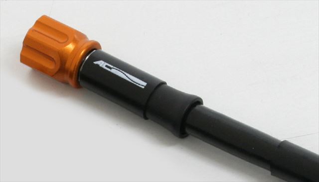 ACパフォーマンスライン 【4538792587738】 AC-PERFORMANCELINE アルミ GLD [ガイド付] ユニバーサルホース ブラックク ホース全長 1260mm