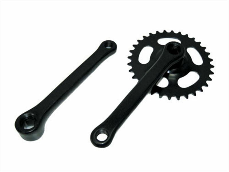 【サギサカ】 【4973291618864】 61886 ギヤクランクセット 一般車用　ブラックシティ・軽快用交換には、専用工具が必要です。1／2x1／8用32t クランク165mm コッタレスカラーブラックサイズ165mm32t商品の詳細な情報については、メーカーサイトでご確認ください。商品及び品番は予告なく変更が行われる事がございます。【ご注文の際の注意事項】●適合・取付・ご使用は、お客様にて判断の上お願い致します。●品切・完売の場合がございますので、受注後に発送予定をご連絡させて頂きます。●画像はイメージとなりますので商品とは色・デザインが異なる場合があります。 ●商品ご到着時に必ず製品に不具合が無いか確認を行ってください。 配送時の破損や製品不具合の場合は、必ず商品ご到着より3日以内にご連絡お願い致します。それ以降にご連絡頂いた場合はご対応出来ない場合がございます。●当店では、商品不良・誤商品発送以外の理由での商品の交換または返品はできません。●お客様のご都合によるキャンセル・交換・返品は一切お受けできませんのであらかじめご了承の上ご注文ください。●お電話、メールにてお問い合わせ頂きましても、お客様都合のキャンセル・返品・交換の対応はすべてお断りさせて頂いております。 ●通信販売には法律上、クーリングオフの規定はございません。　ご注文は慎重にお願い致します。※※単品配送商品で他の商品との同梱や複数個注文はできません※※。複数個お求めの場合は送料無料の設定の同商品を複数個ご注文ください。 ※※こちらの商品はお取り寄せ品となります※※メーカーの在庫状況や商品によっては発送までにお時間を頂く場合がございます。メーカーの在庫も完売している場合がございます。その際はキャンセルをさせていただく場合がございます、予めご了承ください。