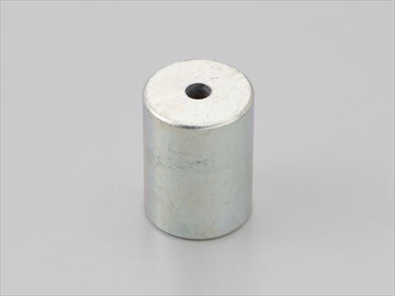 【DAYTONA(デイトナ)】 25299 11月中旬頃入荷予定 アダプター 22mm ・フロントスタンド 補修部品。商品の詳細な情報については、メーカーサイトでご確認ください。商品及び品番は予告なく変更が行われる事がございます。【ご注文の際の注意事項】●適合・取付・ご使用は、お客様にて判断の上お願い致します。●品切・完売の場合がございますので、受注後に発送予定をご連絡させて頂きます。●画像はイメージとなりますので商品とは色・デザインが異なる場合があります。 ●商品ご到着時に必ず製品に不具合が無いか確認を行ってください。 配送時の破損や製品不具合の場合は、必ず商品ご到着より3日以内にご連絡お願い致します。それ以降にご連絡頂いた場合はご対応出来ない場合がございます。●当店では、商品不良・誤商品発送以外の理由での商品の交換または返品はできません。●お客様のご都合によるキャンセル・交換・返品は一切お受けできませんのであらかじめご了承の上ご注文ください。●お電話、メールにてお問い合わせ頂きましても、お客様都合のキャンセル・返品・交換の対応はすべてお断りさせて頂いております。 ●通信販売には法律上、クーリングオフの規定はございません。　ご注文は慎重にお願い致します。※※単品配送商品で他の商品との同梱や複数個注文はできません※※。複数個お求めの場合は送料無料の設定の同商品を複数個ご注文ください。 ※※こちらの商品はお取り寄せ品となります※※メーカーの在庫状況や商品によっては発送までにお時間を頂く場合がございます。メーカーの在庫も完売している場合がございます。その際はキャンセルをさせていただく場合がございます、予めご了承ください。