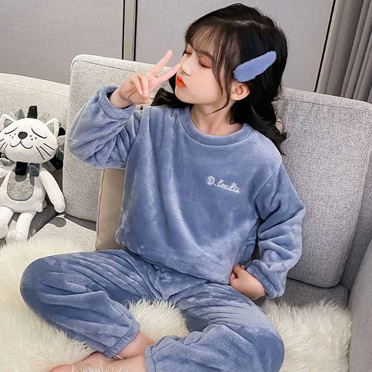 厚手 ナイトウェア 長袖 もこもこ 可愛い セットアップ パジャマ 女の子 かわいい モコモコ 部屋着 秋冬 防寒 キッズ 上下セット フリース 男の子 子ども 子供 寝間着 あったか キッズ 無地 ウエストゴム 暖かい