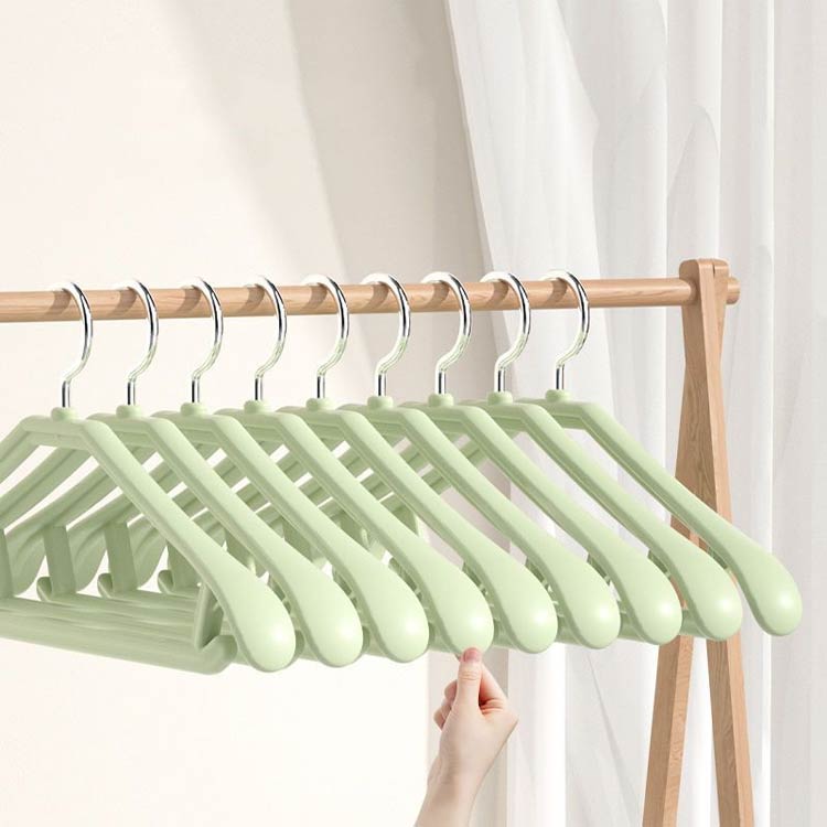 20本セット ハンガー 跡がつかない PP 厚め 360°回転可能 幅40cm 肩幅広い すべらない 滑らない 肩 アーチハンガー 跡がつかない 型崩れにくい 洋服ハンガー スーツハンガー ジャケット コート 物干し ハンガー クローゼット 収納 おしゃれ 丈夫