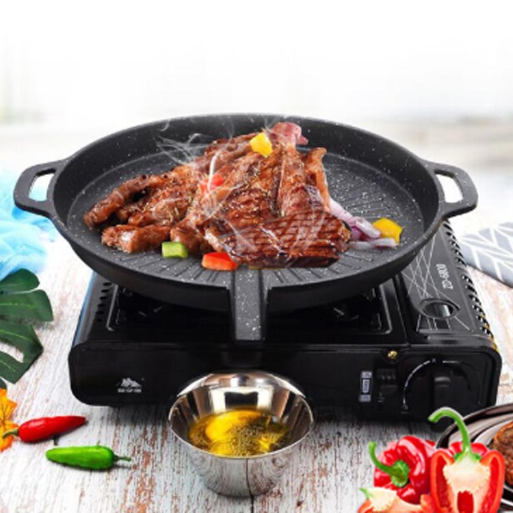 鉄板 IH/ガス サムギョプサル専用 焼肉 プレート 丸型 四角型 油の自動排出構造 韓国食器 サムギョプサル プレート 焼肉プレート カロリーオフ 鉄板焼き カセットコンロ 焼き肉プレート サムギョプサル 鉄板 焼肉鉄板 BBQ バーベキュー 2