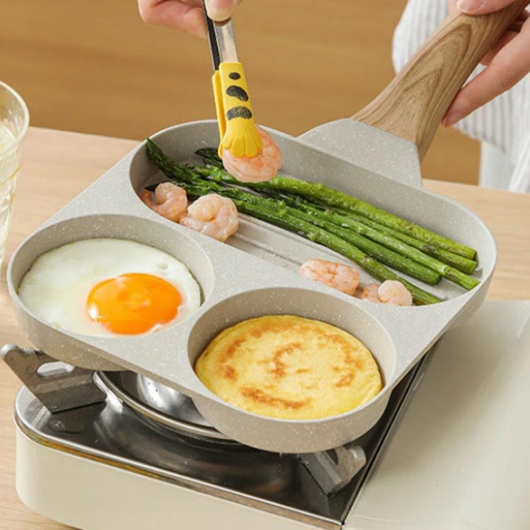 仕切り フライパン ガス ih 弁当 お弁当 卵焼き 4 つ 仕切り IH対応 お弁当 フライパン 弁当 作り キャラ弁 型 丸い 朝食 IH IH対応 片手鍋 電磁調理器 ガス ホットケーキ 調理 料理 子供 こども 親子 クッキング global-time-10004178 GlobalTime 楽天市場店 サンプル画像3
