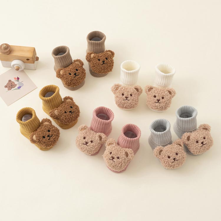 赤ちゃん靴下 靴下 韓国 【2足セット】赤ちゃん 春 男の子 2歳 秋 0歳 3歳 1歳 子供靴下 キッズ かわいい くま ぬいぐるみ ベビー用 【2足セット】赤ちゃん ソックス 新生児 冬 クマ 女の子 ショート コットン 防寒対策 脱げない 2