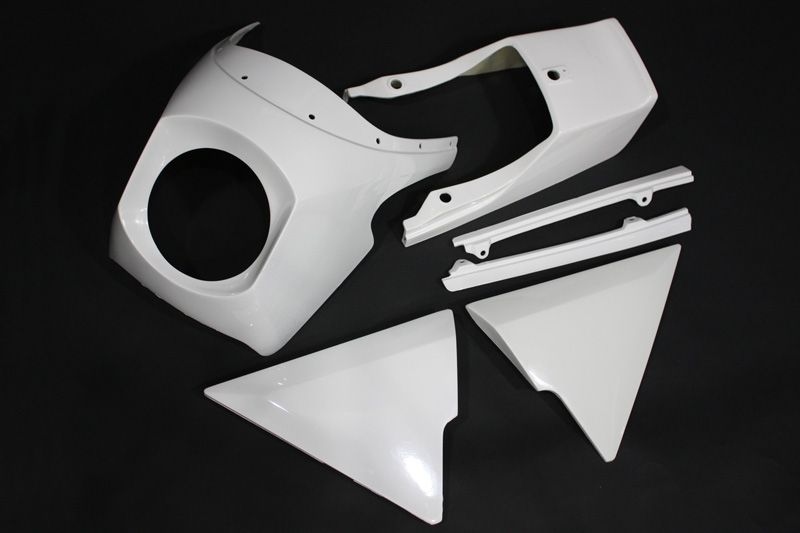 PMC ピーエムシー Z1R FRPカウルシリーズ （サイドカバー・左側）