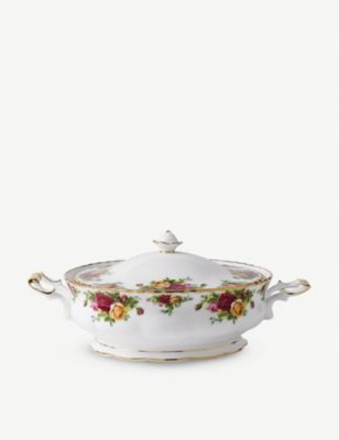 楽天Global HomesROYAL ALBERT オールド カントリー ローズ オーバル カバー ベジタブル ディッシュ 23cm Old Country Roses oval covered vegetable dish 23cm