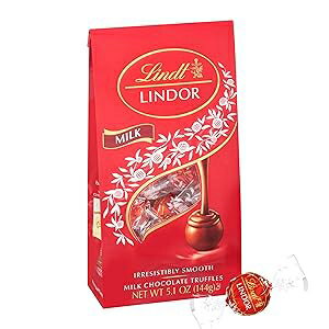 楽天Glomarketリンツ LINDOR ミルクチョコレートトリュフ、5.1オンス バッグ、6個入り Lindt LINDOR Milk Chocolate Truffles, 5.1 oz. Bag, Pack of 6