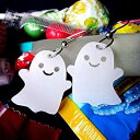 ハッピーゴーストハロウィンステートメントダングルイヤリング、笑顔かわいいかわいいパステルゴスゴーストジュエリー It's Just So You Happy Ghost Halloween Statement Dangle Earrings, Smiling Kawaii Cute Pastel Goth Ghosts Jewelry