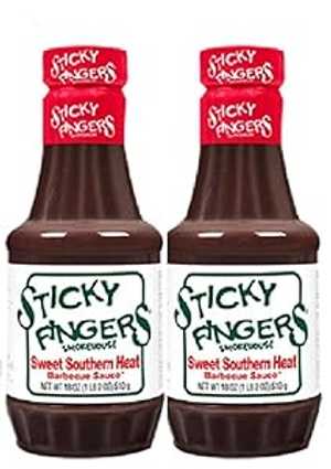 スティッキー フィンガーズ スウィート サザン ヒート バーベキュー ソース - 2 個パック - 18 オンスのボトル Sticky Fingers Sweet Southern Heat Barbecue Sauce - Pack of 2 - 18oz Bottles スティッキー フィンガーズ スウィート サザン ヒート バーベキュー ソース - 2 個パック - 18 オンスのボトル Sticky Fingers Sweet Southern Heat Barbecue Sauce - Pack of 2 - 18oz Bottles