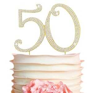 50 ケーキトッパー - プレミアムゴールドメタル - 50 歳の誕生日や金周年パーティーのキラキラしたラインストーンデコレーションが素晴らしいセンターピースになります - ボックスに入れて保護されています Crystal Creations 50 Cake Topper - Premium Gold 50 ケーキトッパー - プレミアムゴールドメタル - 50 歳の誕生日や金周年パーティーのキラキラしたラインストーンデコレーションが素晴らしいセンターピースになります - ボックスに入れて保護されています Crystal Creations 50 Cake Topper - Premium Gold