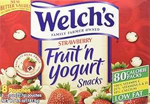 ウェルチ ストロベリーフルーツンヨーグルトスナック 8袋 Welch's Strawberry Fruit'n Yogurt Snacks 8 Pouches