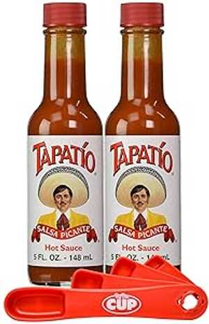 Tapatio サルサ ピカンテ ホットソース 5 オンスボトル (2 個パック) バイザカップ計量スプーン付き Tapatio Salsa Picante Hot Sauce 5 Ounce Bottle (Pack of 2) with By The Cup Measuring Spoons
