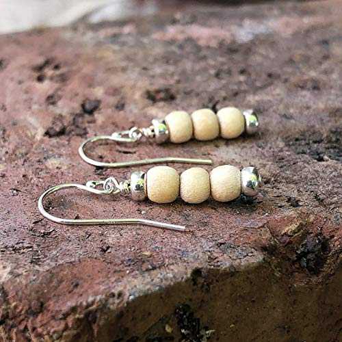 スターリングシルバーのホワイトウッドイヤリング、彼女へのユニークな5周年記念ギフト Simple Graces Jewelry White Wood Earri...