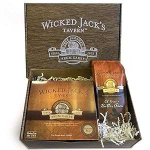Wicked Jack's Tavern キャプテンズ スタッシュ ギフトボックス、20オンスのラムケーキと12オンスのコ..