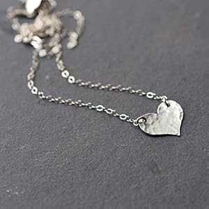 スターリングシルバー ハンマード ハート ペンダント ネックレス ジュエリー ギフト 女性用 16 インチ Designed by Stacey Jewelry...